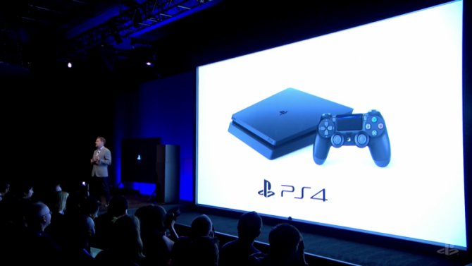 PS4 Slim поступит в магазины к 15 сентября
